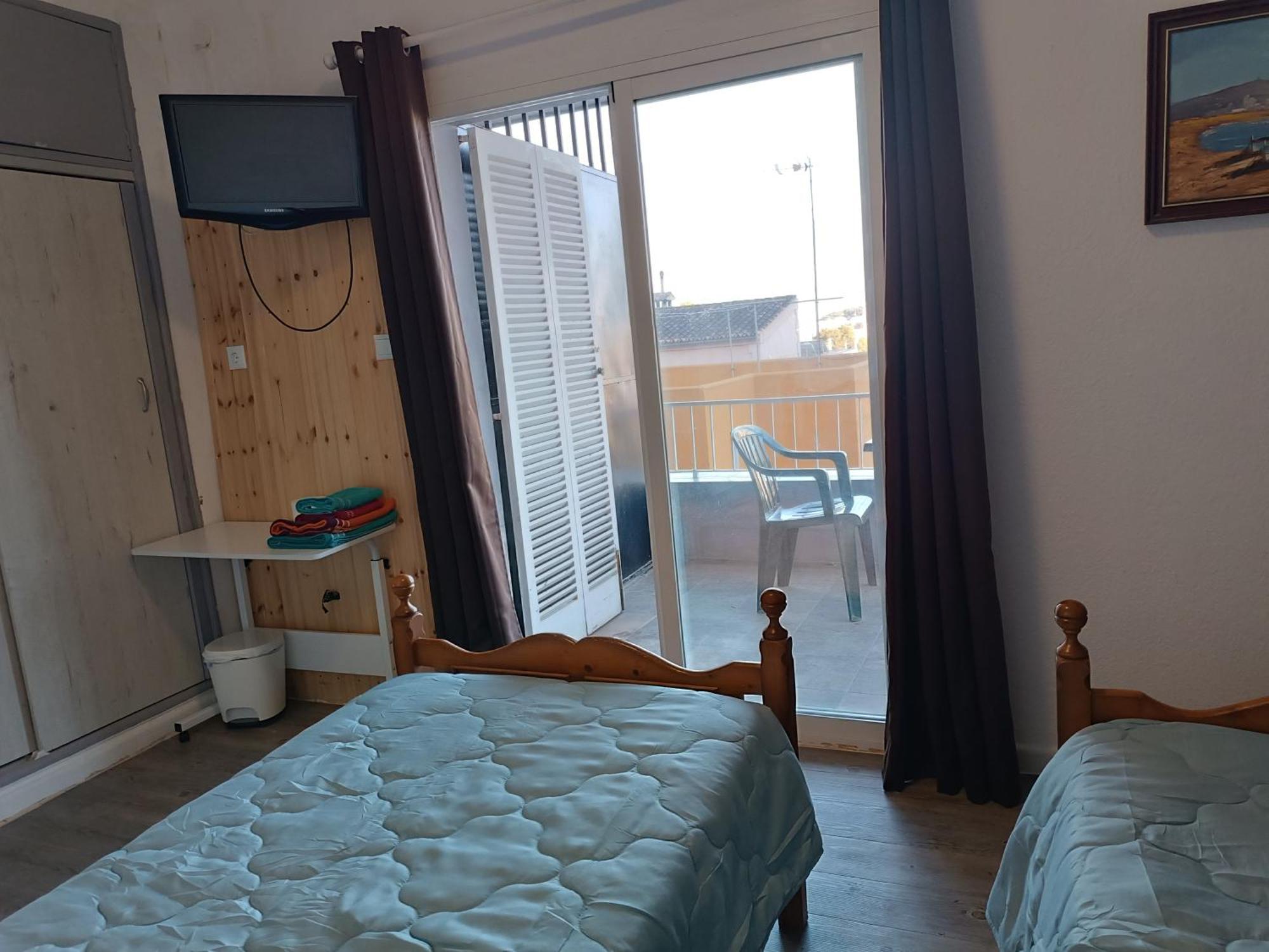 Hostal Belgica Palmanova Kültér fotó